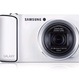 CLIC CLIC CLAC : Partagez en temps réel vos photos sur les réseaux sociaux avec le Samsung Galaxy Camera !
